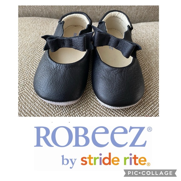 Robeez Other - Robeez Sofia Mary Jane Soft Sole by Stride Rite. Black Leather w/Bow. 18-24M.